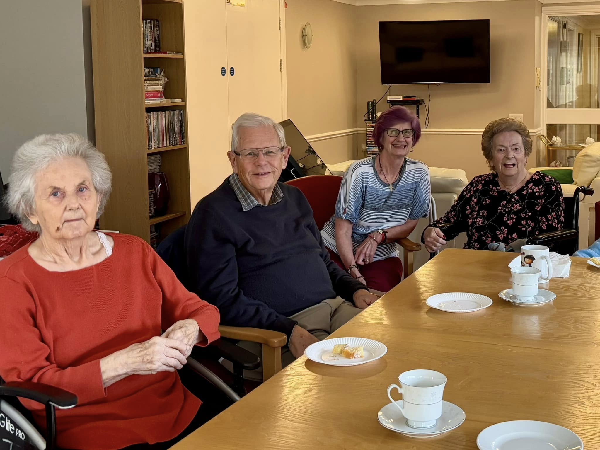 Herons Park Residents Enjoy a Morning of Reflection with St Cecilia’s Church 1 Herons Park Residents Enjoy a Morning of Reflection with St Cecilia's Church